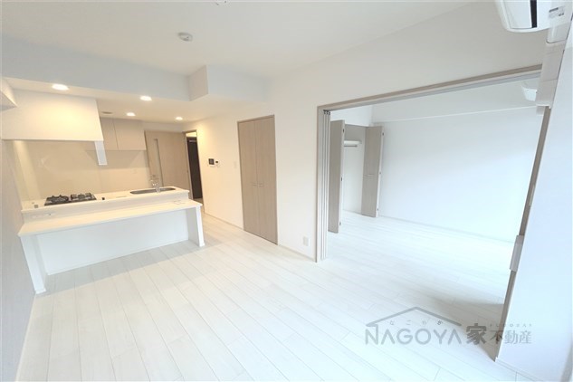 スプランディッド大須門前町 リビング