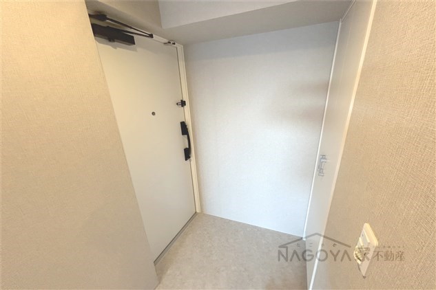 パートナーズ今池 玄関