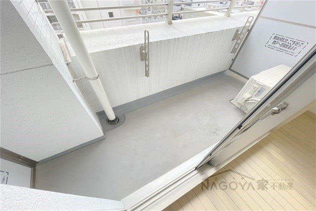 レジディア久屋大通 ベランダ