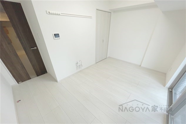 ディアレイシャス大須観音Ⅲ リビング