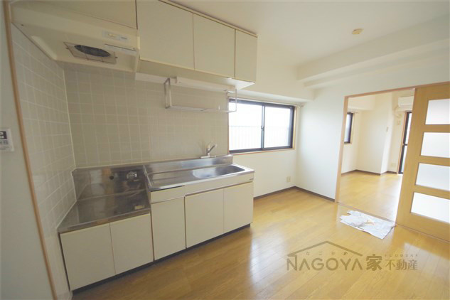 グランビル泉 キッチン