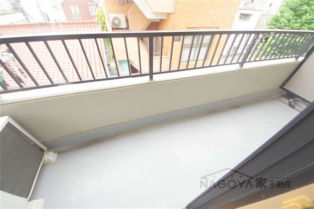 グランビル泉 ベランダ