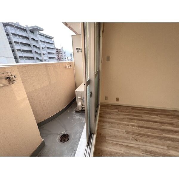 ナビオ杁中 ベランダ