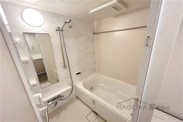 ザ・パークハビオ新栄 風呂画像