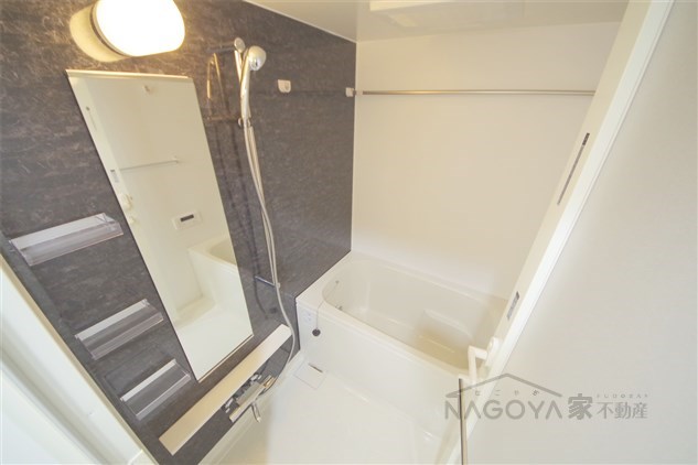 アロームドゥジョア 風呂画像