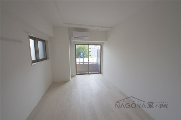 オークスクエア吹上 リビング