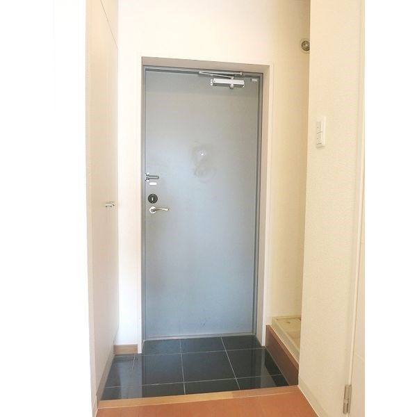 プロシード太閤通 玄関