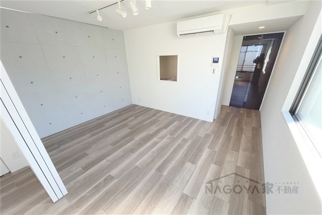 リーデンス今池 リビング