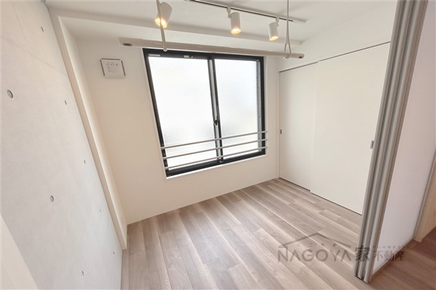 リーデンス今池 ベッドルーム