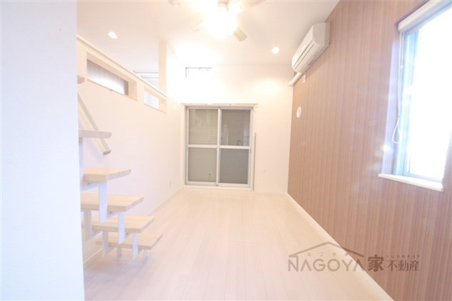 Residence Imaike ベランダ