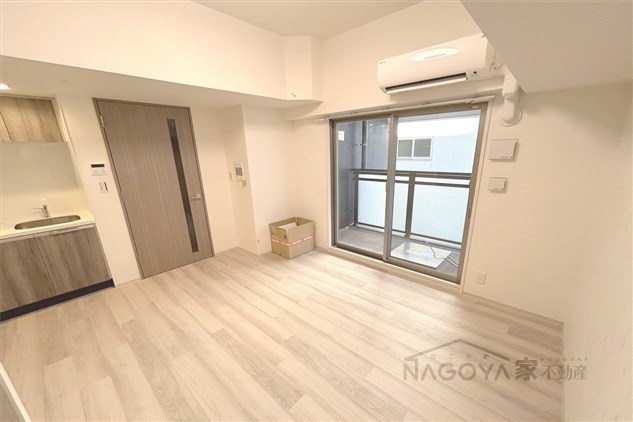 プレサンス鶴舞パークグラッド リビング