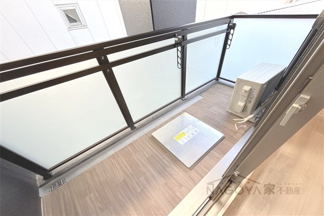 プレサンス鶴舞パークグラッド ベランダ