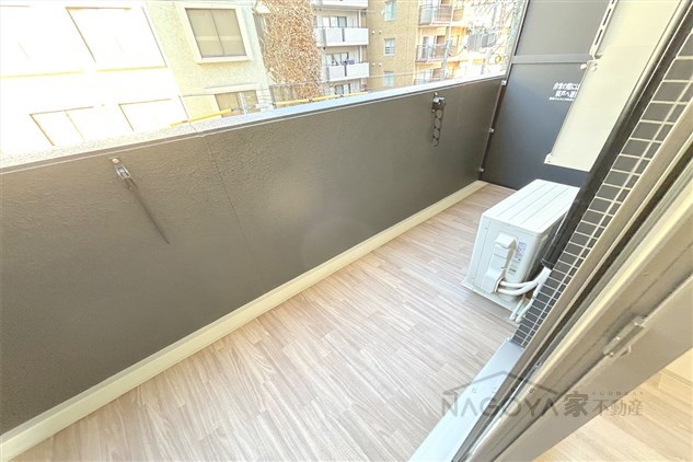 プレサンス鶴舞パークグラッド ベランダ