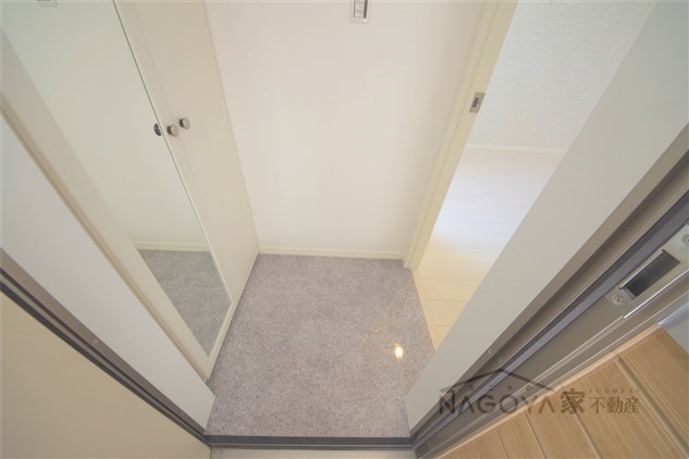 コンパートハウス大曽根 玄関