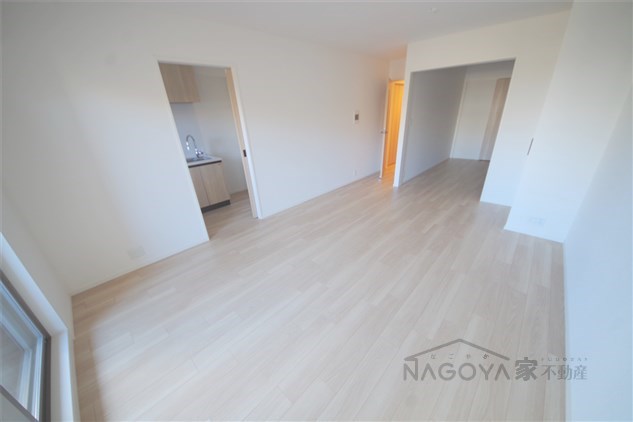 ヒヴィ・カーサ瑞穂 リビング
