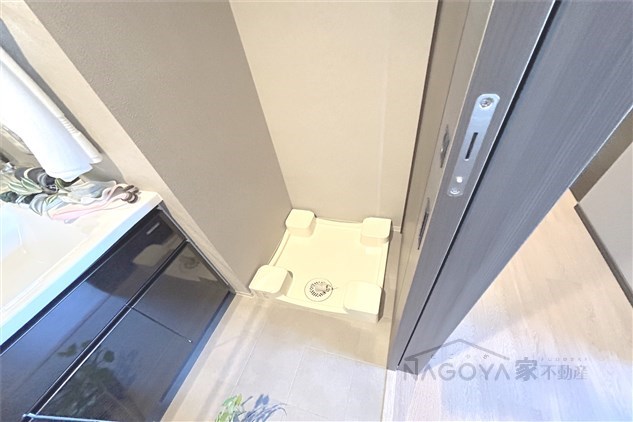 プレサンスロジェ栄三丁目 その他8