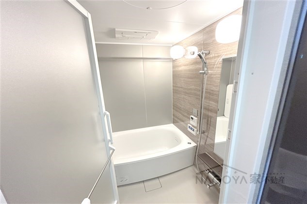 プレサンスロジェ栄三丁目 風呂画像