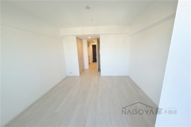 CREST TAPP新栄 リビング