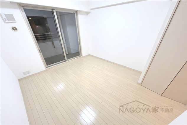 レジディア久屋大通 リビング