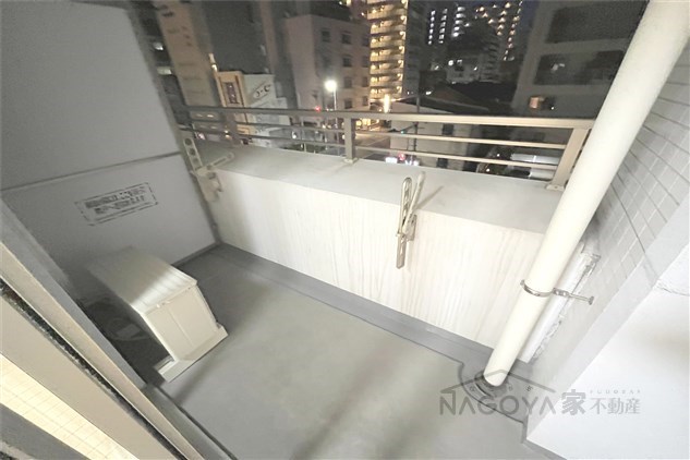 レジディア久屋大通 ベランダ