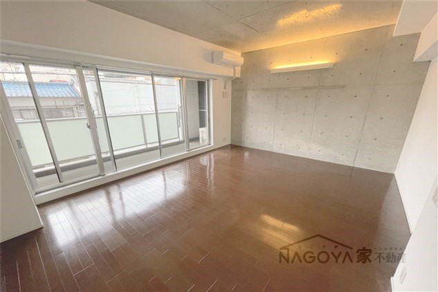 エルブ浄心 リビング