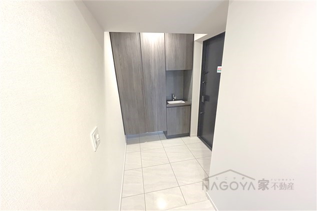 GRANPASEO丸の内 玄関