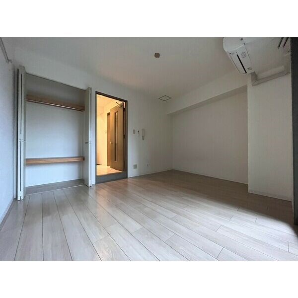 BM　TAKAOKA リビング