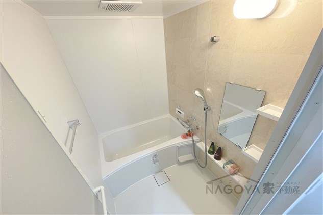 ウィステリア矢田 風呂画像