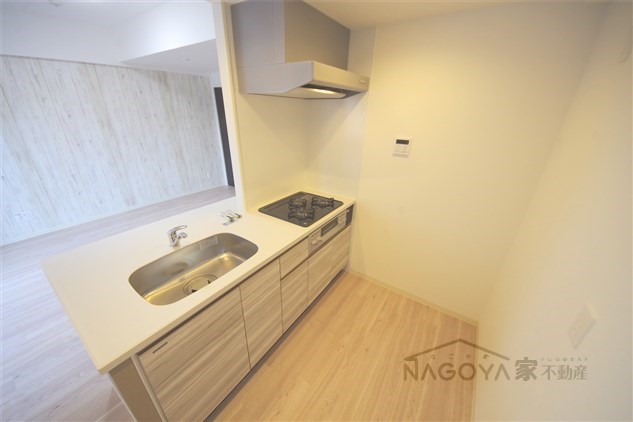 GRANDUKE代官町reverso キッチン