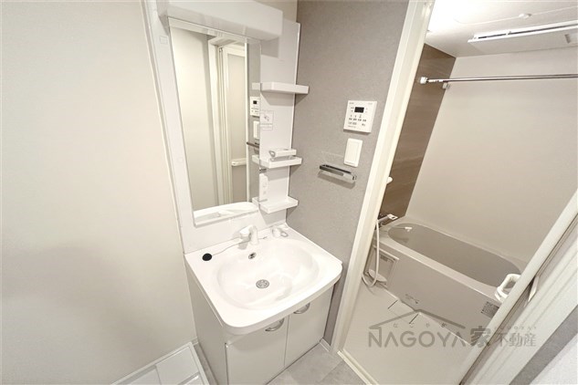 ステージファースト名古屋尾頭橋 その他8