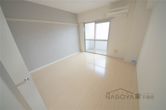 プロシード新栄 リビング