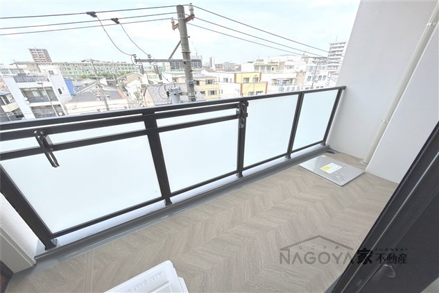 RICHED&amp;rsquo;　OR古出来 ベランダ