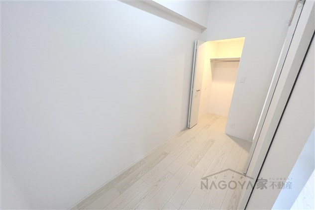 エスリード大曽根プレシャス ベッドルーム