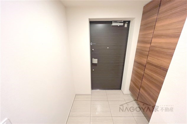 ザ・パークハウス名古屋 玄関