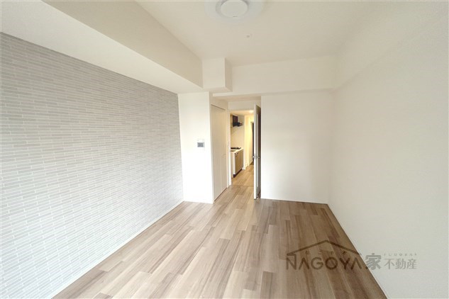 プレサンス今池駅前フェルディノ ベッドルーム