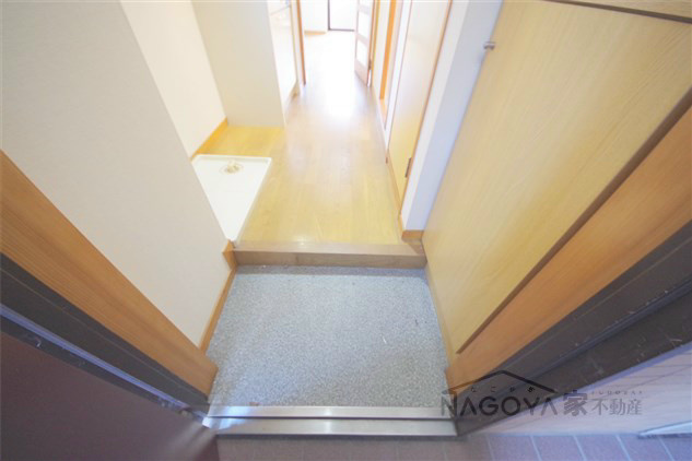 本山ブライトレジデンス 玄関