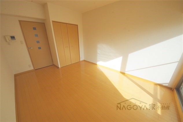 セレブランド堀田駅前 ベッドルーム