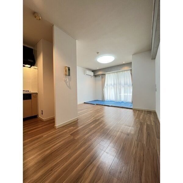 鶴舞ガーデンコート ベッドルーム