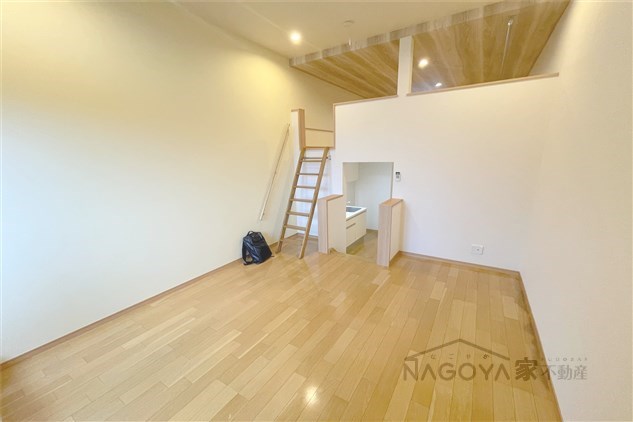 マリー リビング