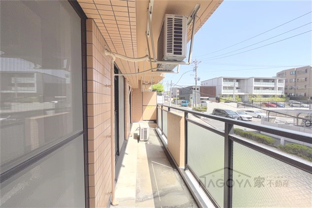 ふぁみーゆ月見坂 ベランダ