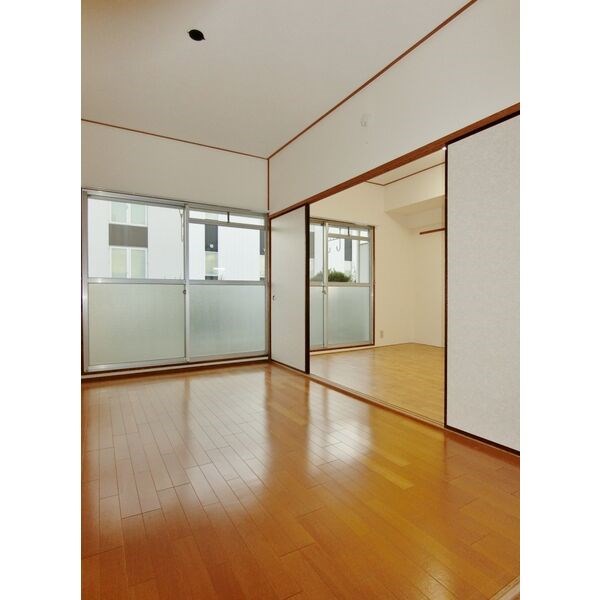 サンライズ江福 リビング