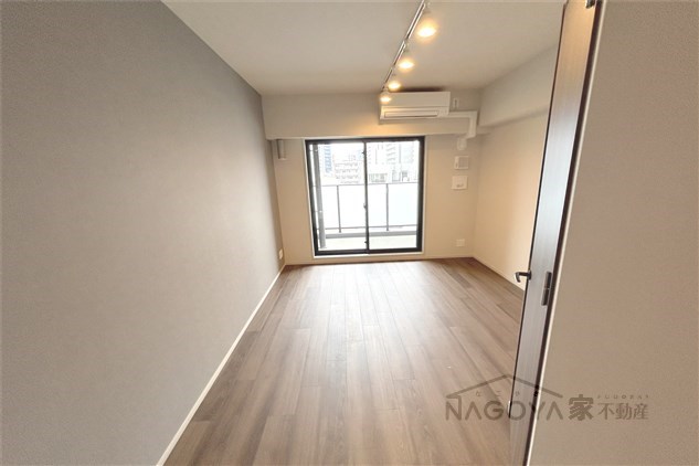 ザ・パークハビオ新栄 リビング