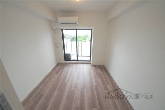 S-RESIDENCE茶屋ヶ坂 リビング