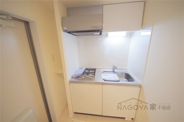 ラ・ネージュ筒井 キッチン