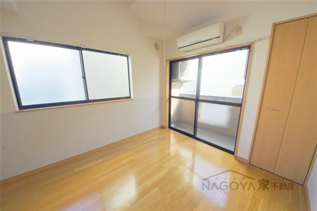 プチ・メゾン・ド・クローバー リビング