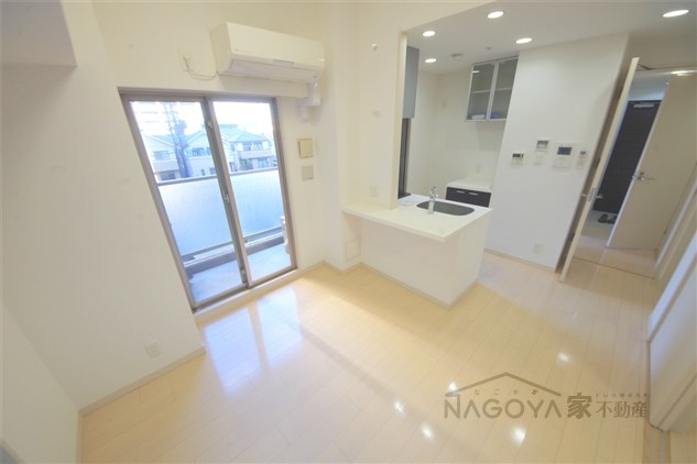 エステムプラザ名古屋駅前プライムタワー リビング