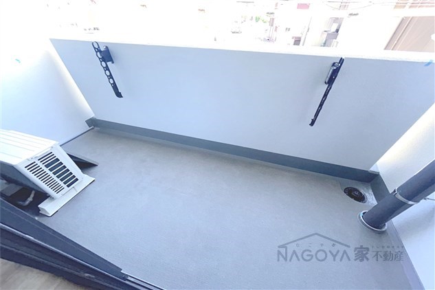 ザ・シンフォニア新栄 ベランダ