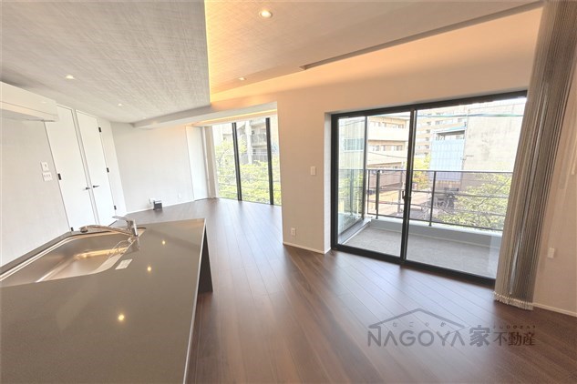 COULEURS GRAND リビング