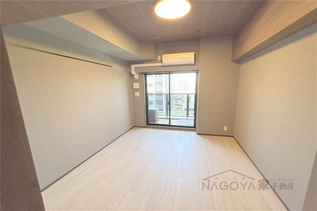 メイクスWアート丸の内 リビング