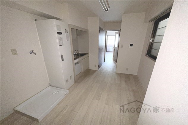 イーストスタービル リビング